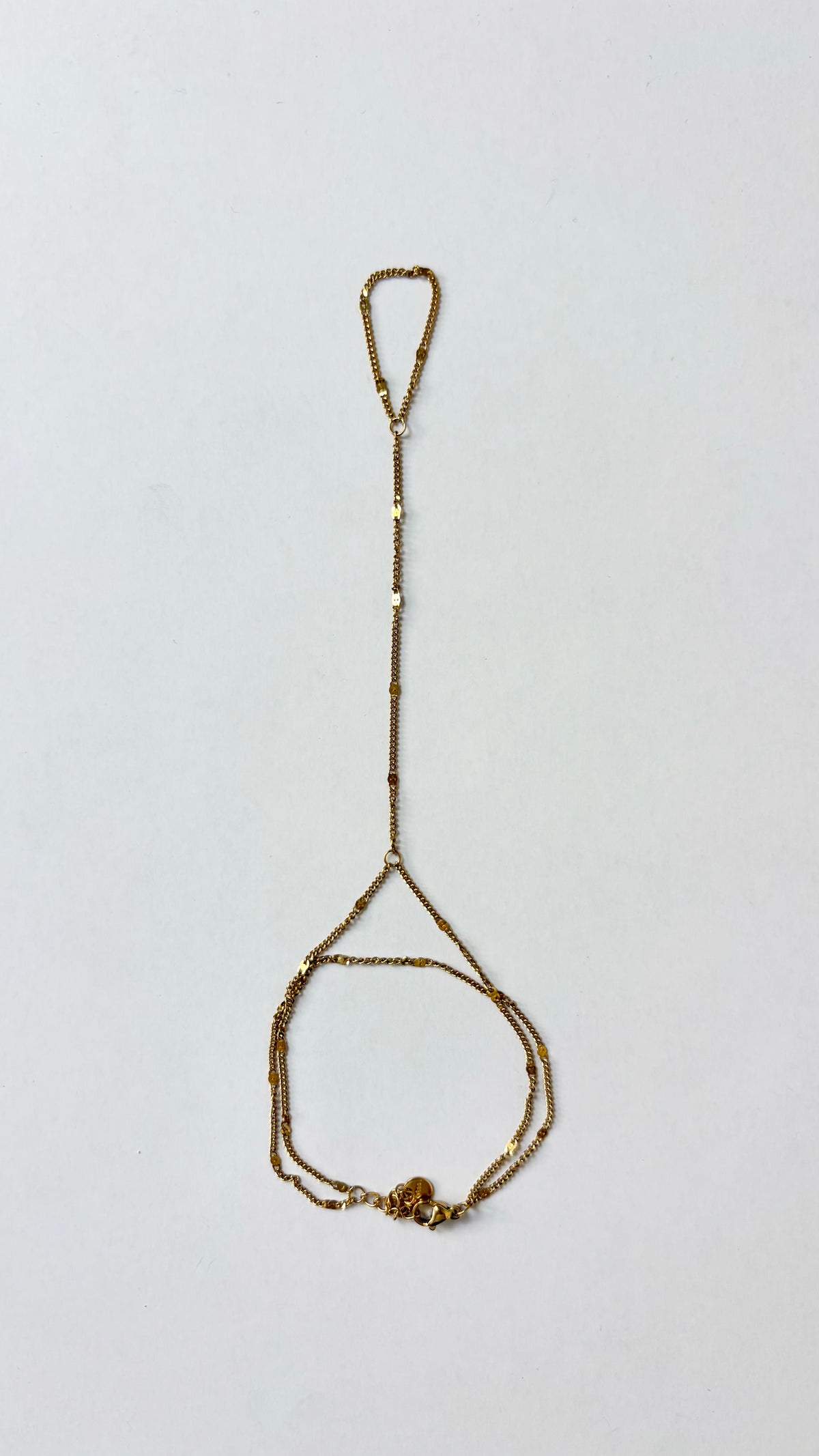 Less is more Hand chain