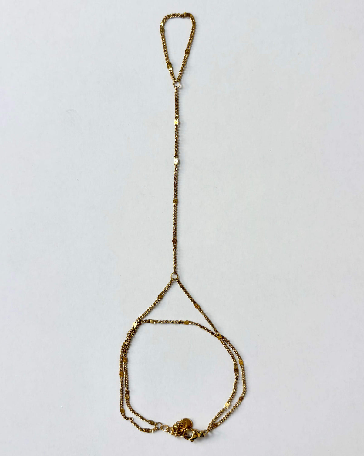 Less is more Hand chain