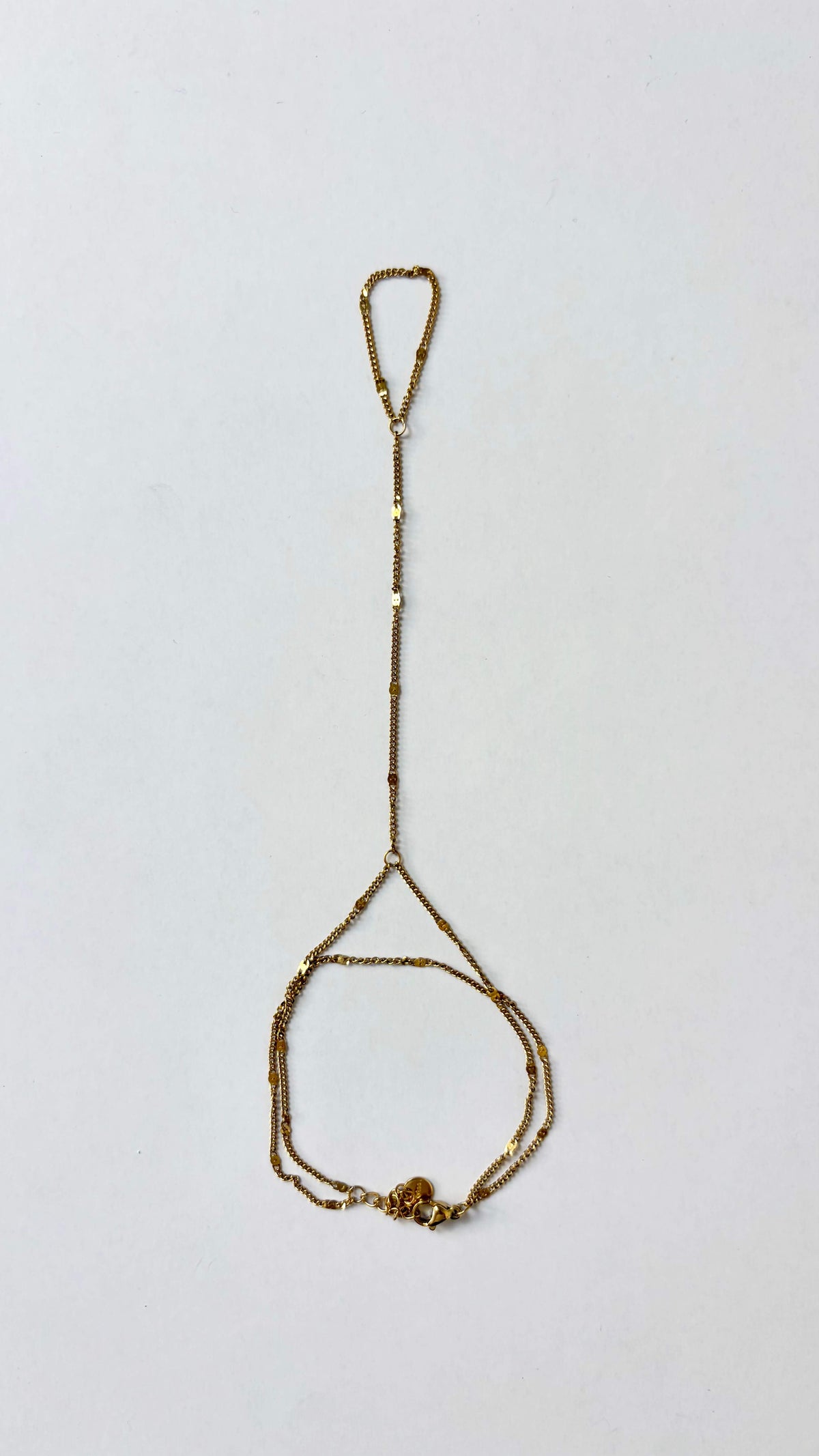 Less is more Hand chain