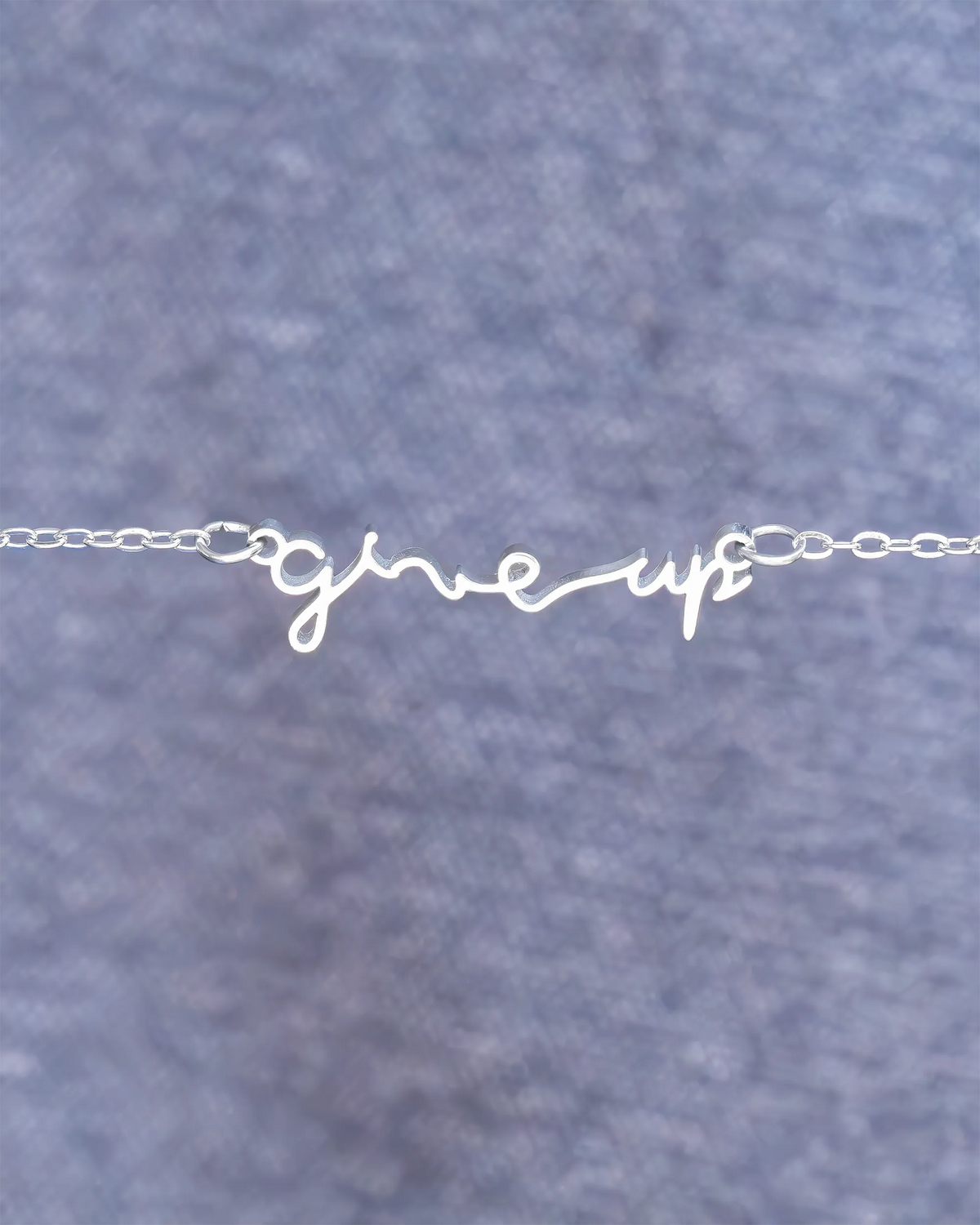Náhrdelník GIVE UP x @giveup_cz